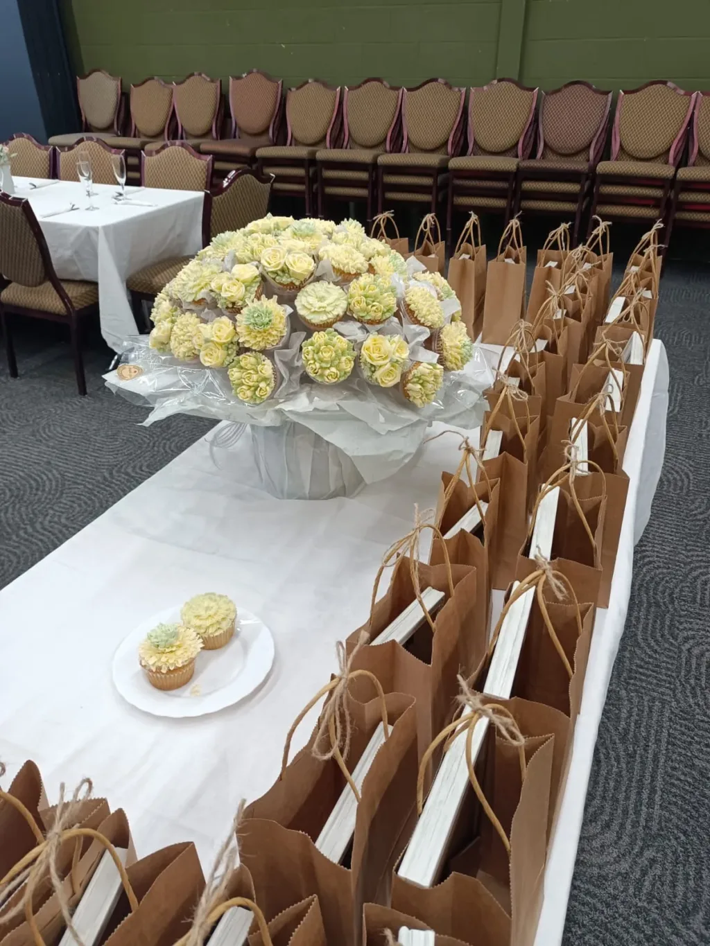 Bouquets - Image 3