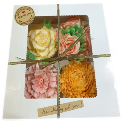 box of 4 cupcakes