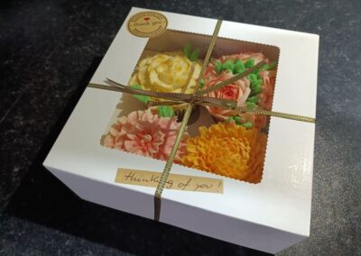 Box of 4 cupcakes